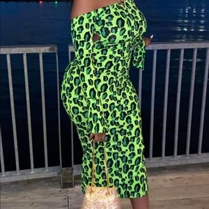 Good Time USA Open Back Green Leopard Midi Dress